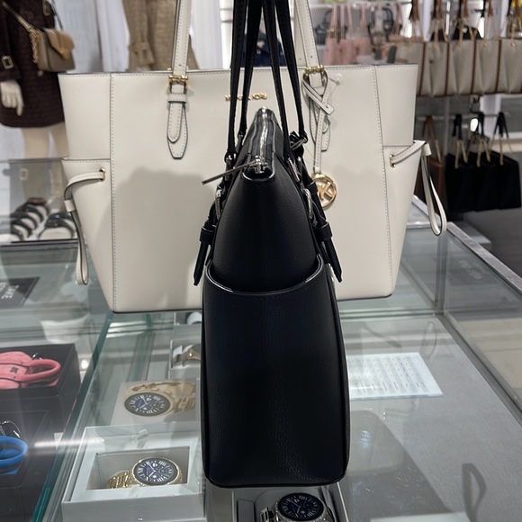 MICHAEL KORS CHARLOTTE LARGE TOP ZIP Tote bag   
Black Signature - Picture 4 of 16